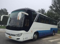 北京大巴租车费用明细表：一天价格及如何避免踩坑